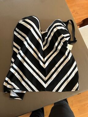 Black & White Striped Tankini Swim top